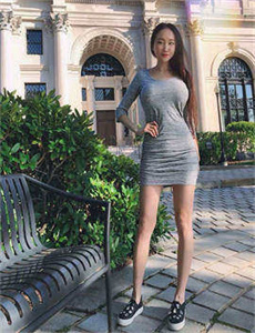 隔壁邻居的人妻之诱感人妻