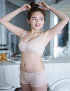 全黄H全肉共妻