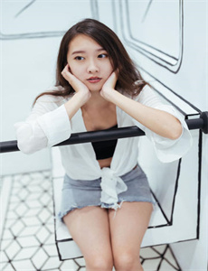 美女汉堡店